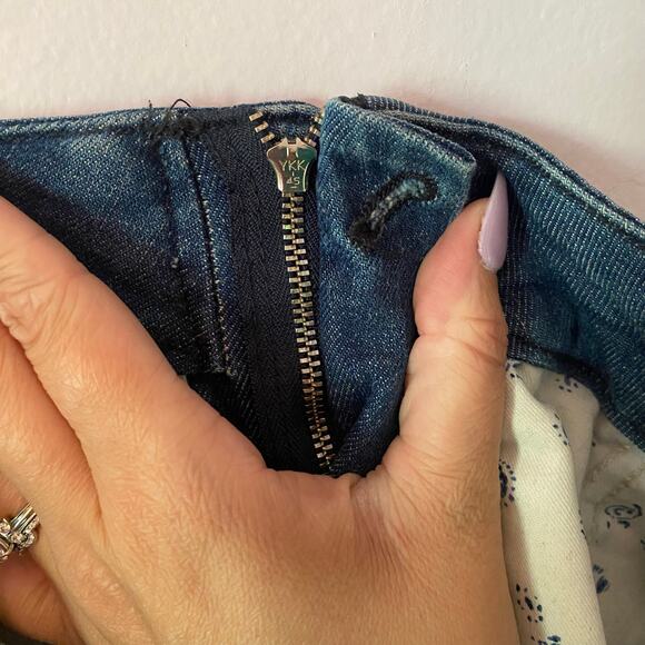 Pilcro Anthropologie Women's size 28 Boho Flare Jeans High Rise Minimalist - Picture 14 of 14